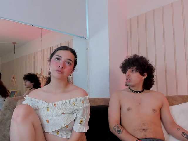 alesia-and-damian's BongaCams show and profile