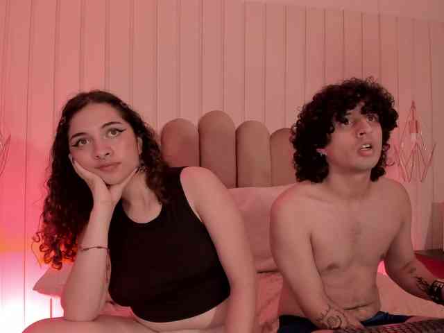 alesia-and-damian webcam