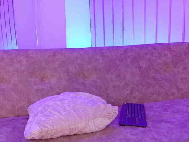 alesia-and-damian webcam