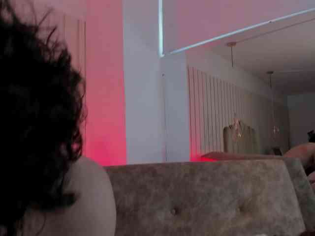 alesia-and-damian webcam