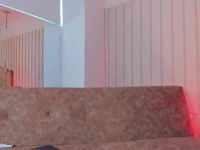 alesia-and-damian webcam