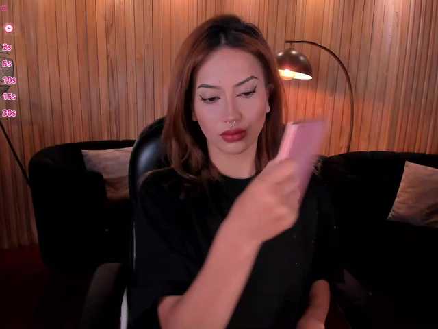 KayraLanne live cam on BongaCams