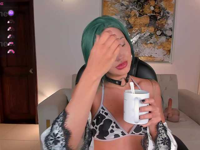 KayraLanne live cam on BongaCams