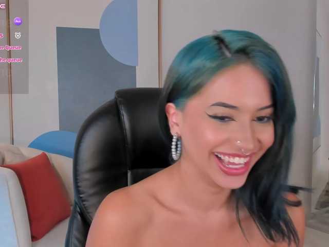 KayraLanne live cam on BongaCams