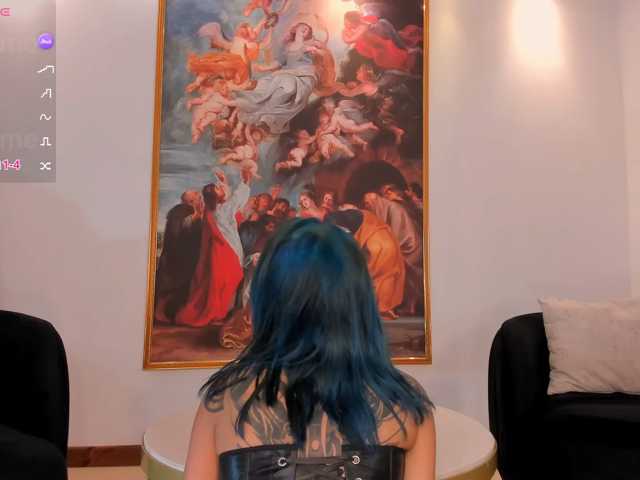 KayraLanne live cam on BongaCams