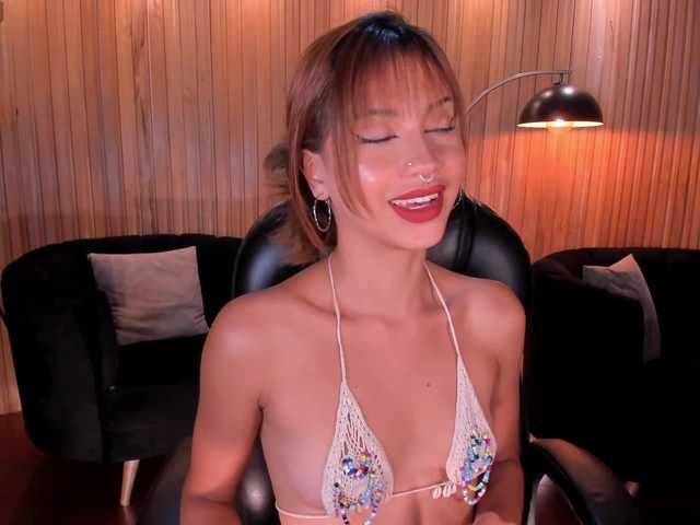 KayraLanne live cam preview