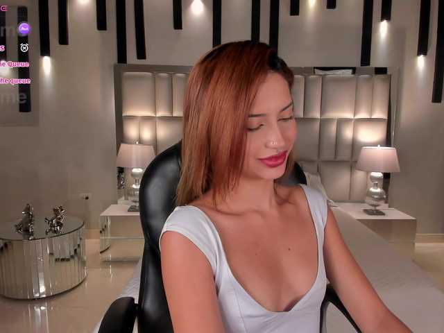 KayraLanne live cam on BongaCams