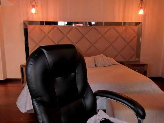 KayraLanne live webcam show