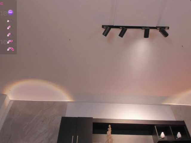 KayraLanne live webcam show