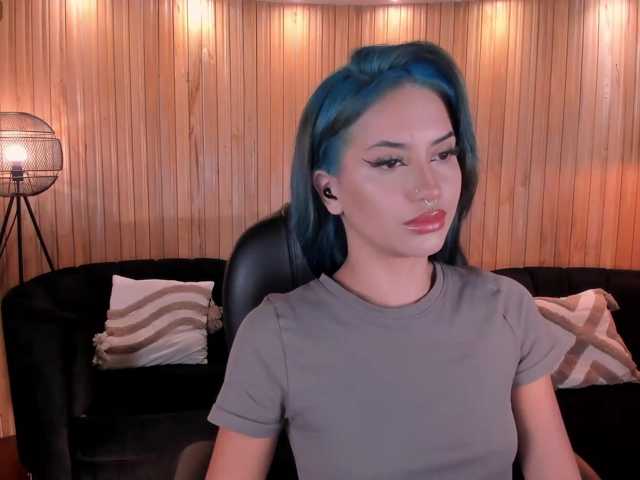 KayraLanne, en directo ahora en BongaCams