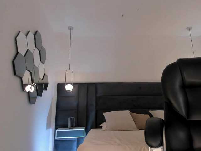 KayraLanne's BongaCams show and profile