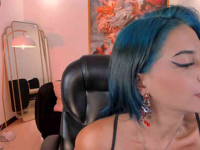 KayraLanne