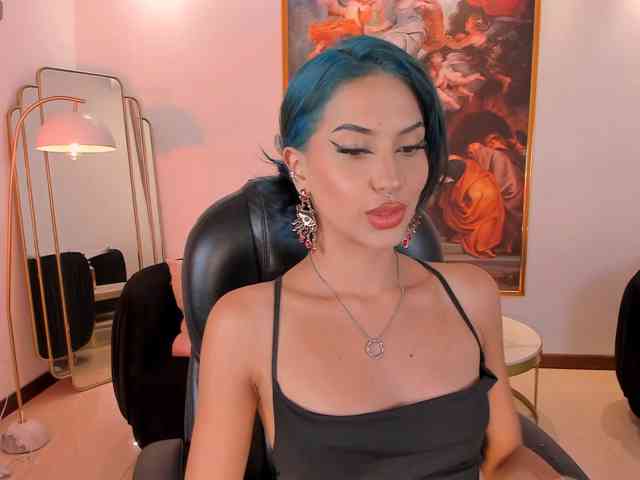 KayraLanne