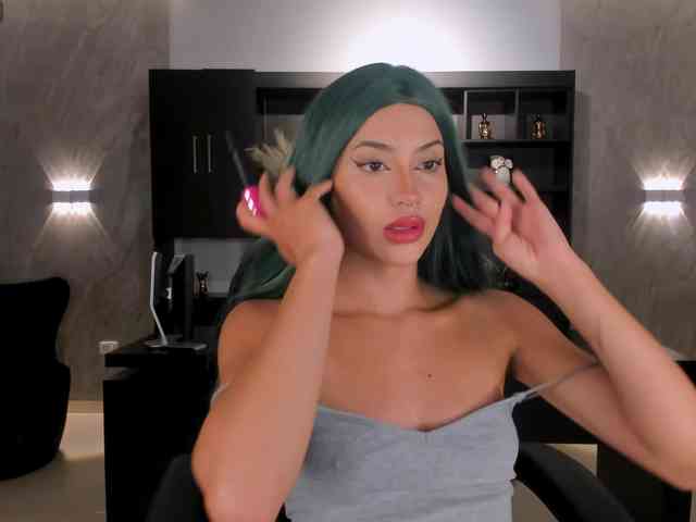 KayraLanne