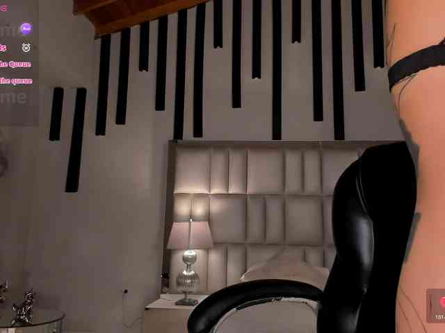 KayraLanne webcam