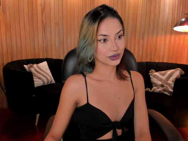 KayraLanne