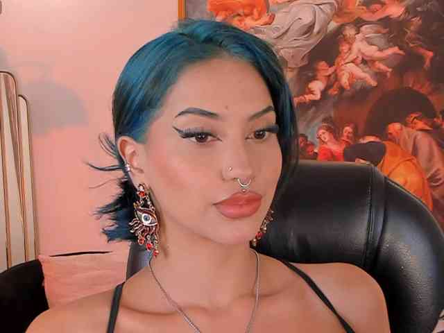 KayraLanne