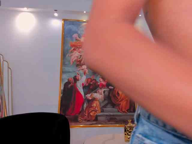 KayraLanne webcam