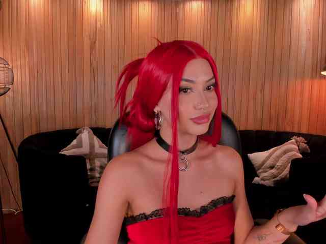 KayraLanne webcam