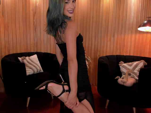 Modelo: KayraLanne