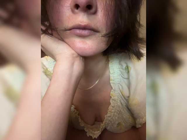 mananavaleeva live cam on BongaCams
