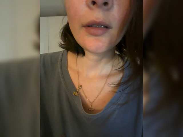 mananavaleeva live cam on BongaCams
