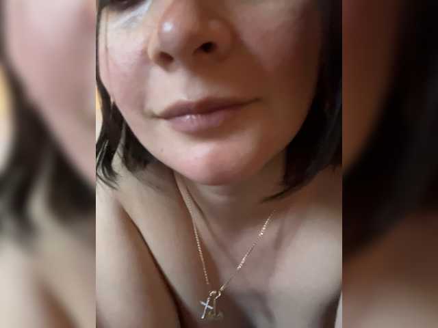 mananavaleeva's BongaCams show and profile