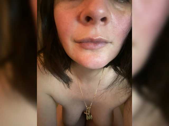 mananavaleeva live webcam show