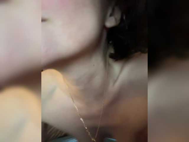 mananavaleeva live cam on BongaCams