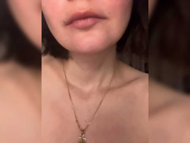 mananavaleeva's BongaCams show and profile