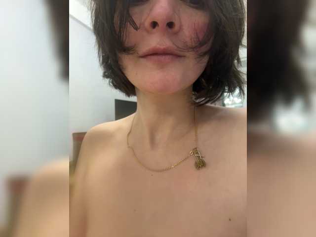 mananavaleeva live cam on BongaCams