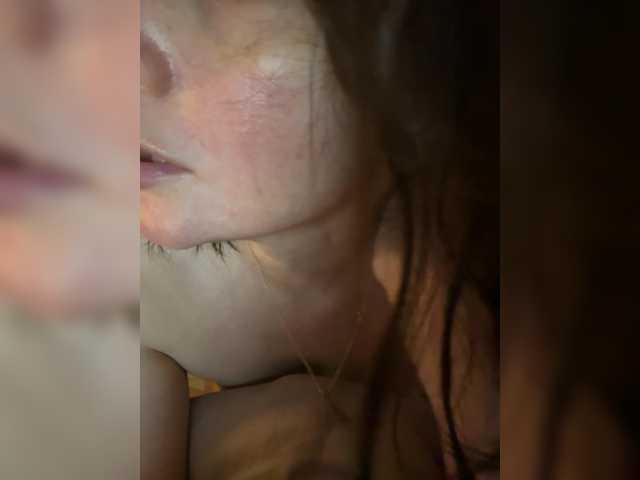 mananavaleeva live cam on BongaCams