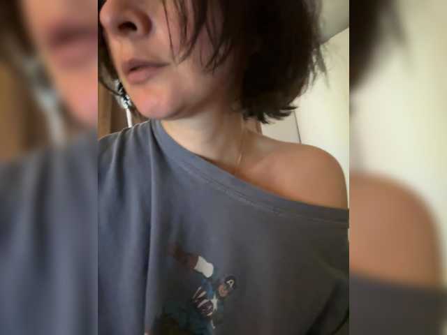 mananavaleeva live cam on BongaCams
