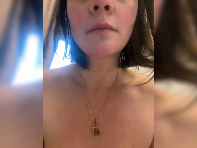 mananavaleeva live cam on BongaCams