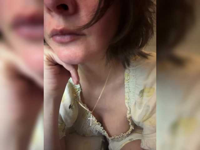 mananavaleeva live cam on BongaCams