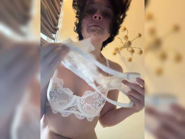 mananavaleeva live cam on BongaCams