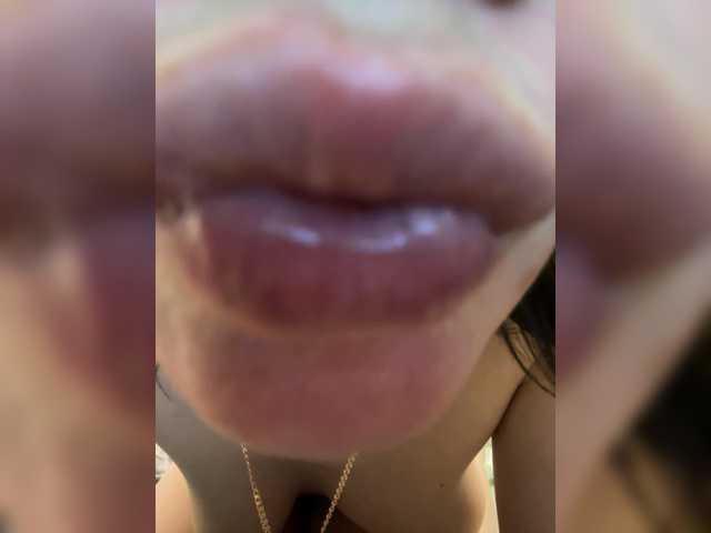 mananavaleeva live webcam show