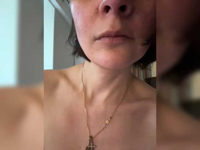 mananavaleeva live cam on BongaCams