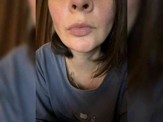 mananavaleeva Live Webcam on BongaCams