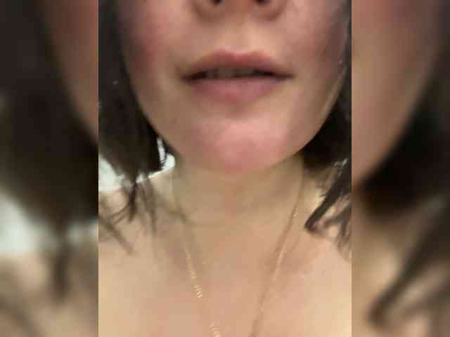 mananavaleeva Live Webcam on BongaCams