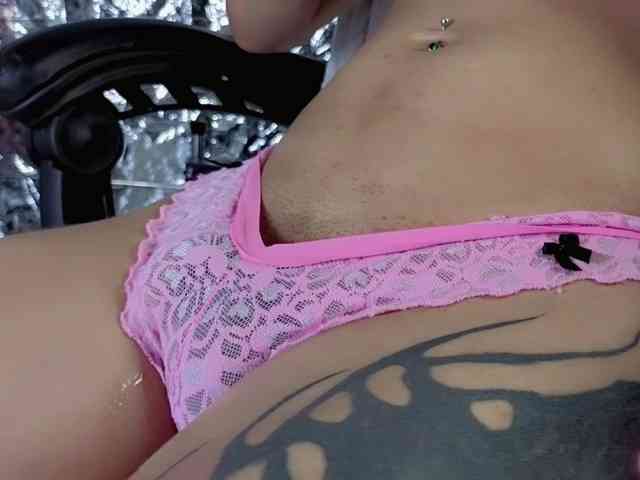 pearl-nice Live Webcam on BongaCams