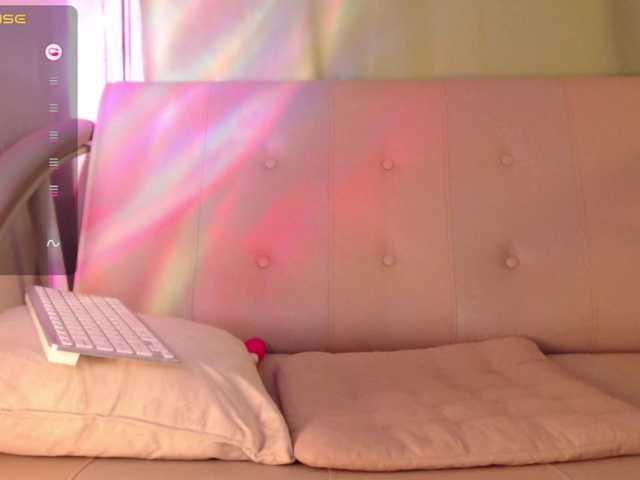 Lindelicious's BongaCams show and profile