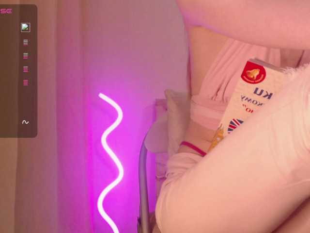 Lindelicious live cam on BongaCams