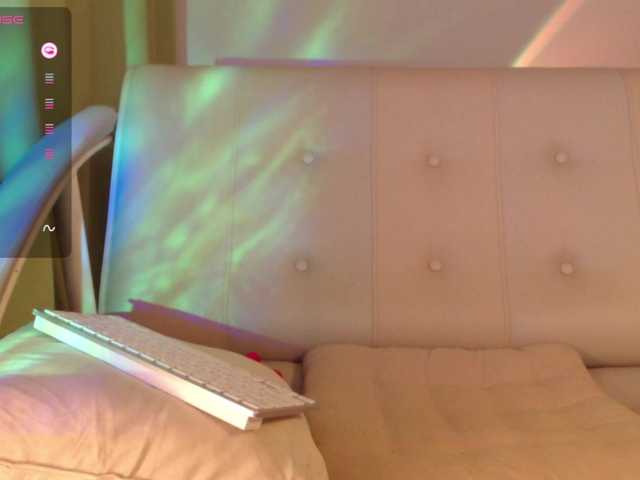 Lindelicious live cam on BongaCams