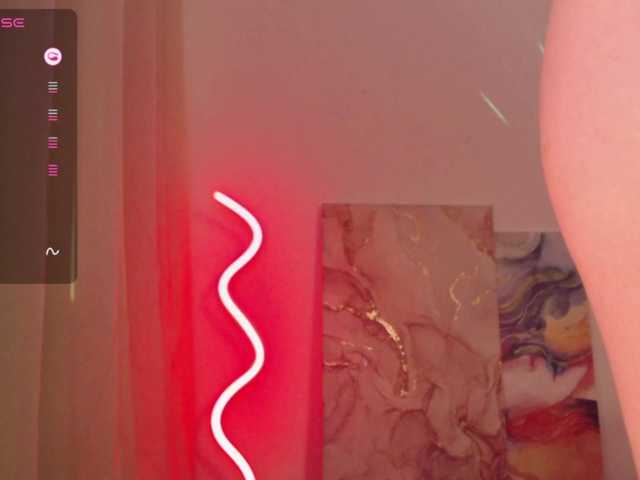 Lindelicious live cam on BongaCams