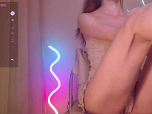 Lindelicious live cam on BongaCams
