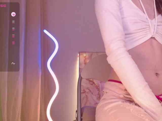 Lindelicious webcam