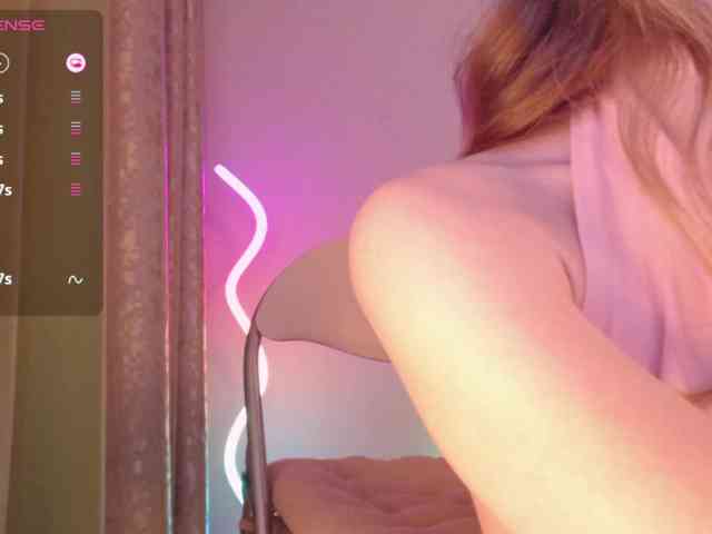 Lindelicious Live Webcam on BongaCams