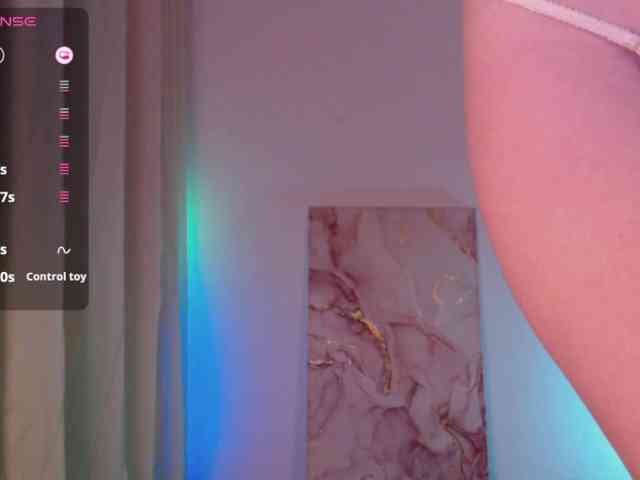 Lindelicious webcam