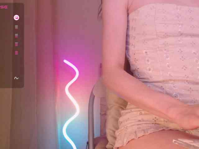 Lindelicious webcam